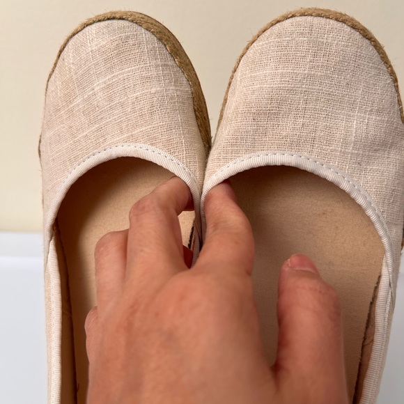 UGG Womens Shoes 6 Casual Slip-On Canvas Espadrilles Sand Loafers Bows Linen - Picture 12 of 12